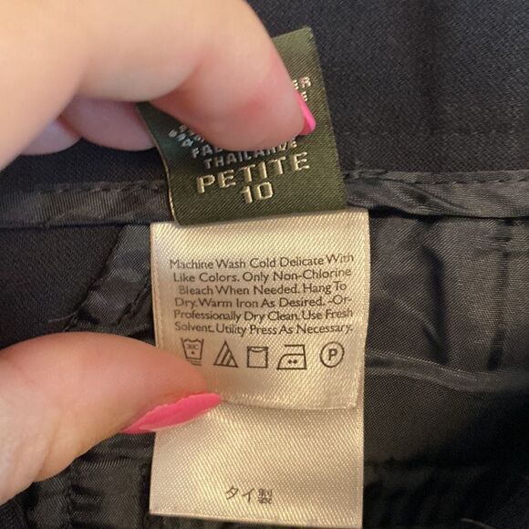 Eddie Bauer- Blakey Fit black pants- Size 10 petite - Picture 8 of 8